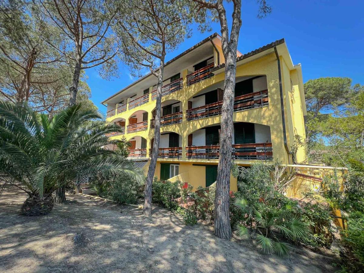 Hotel Meridiana Marina di Campo Exterior photo