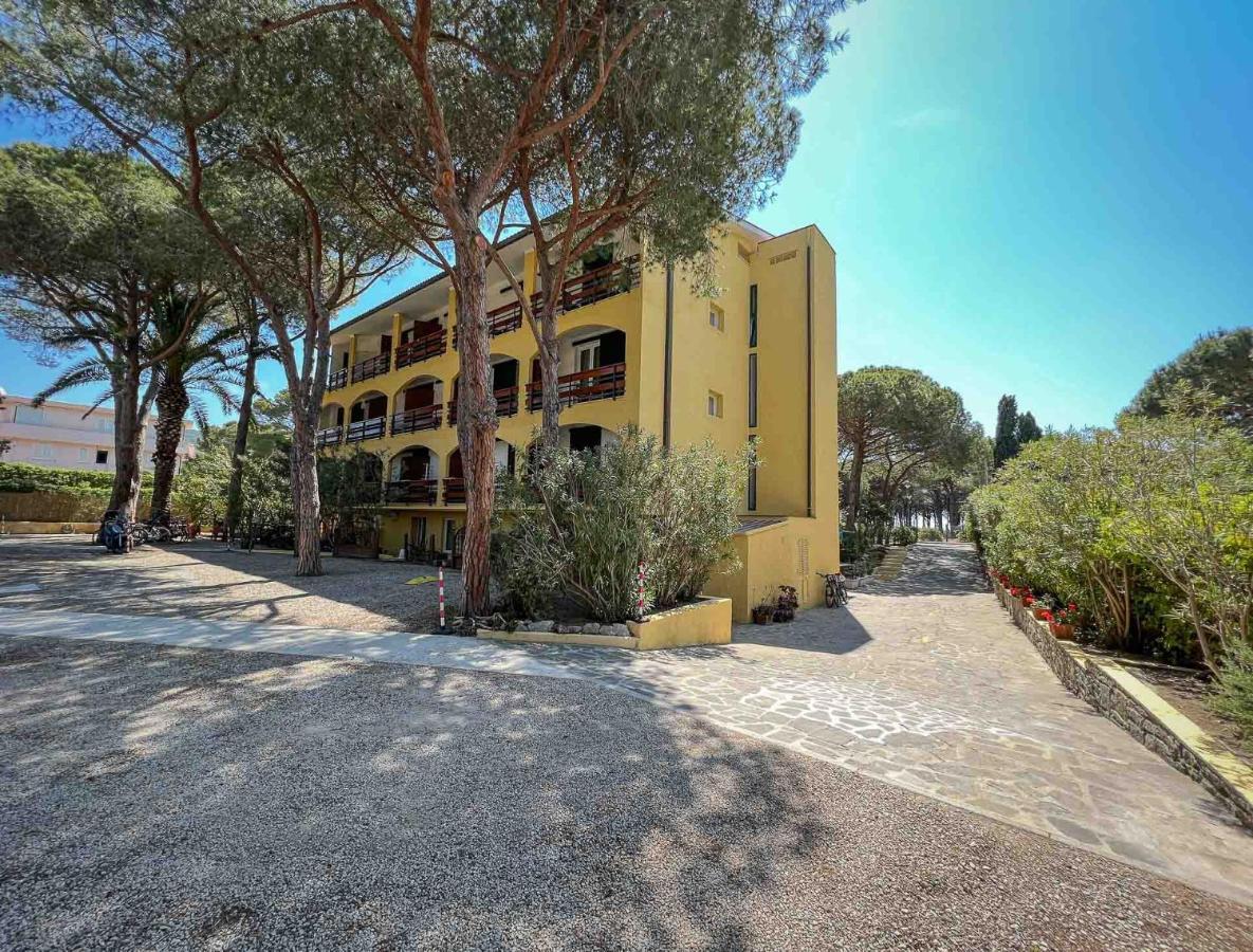 Hotel Meridiana Marina di Campo Exterior photo