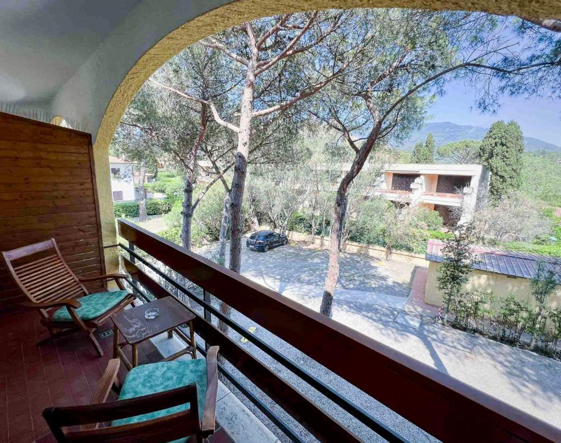 Hotel Meridiana Marina di Campo Exterior photo
